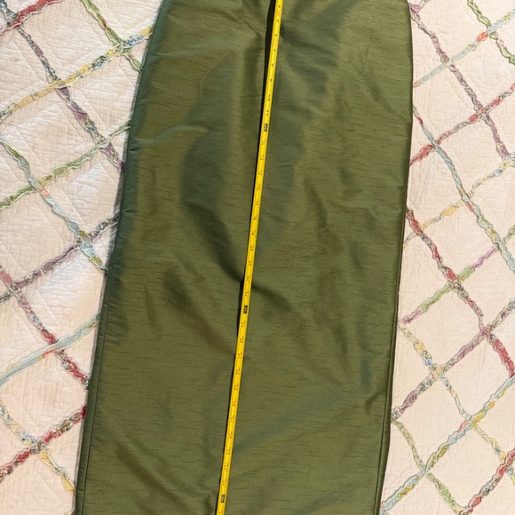 LulaKate Eva Bodice with Straight Skirt Floor Shantung Greenery Green Size 4 6 8 - Picture 11 of 16